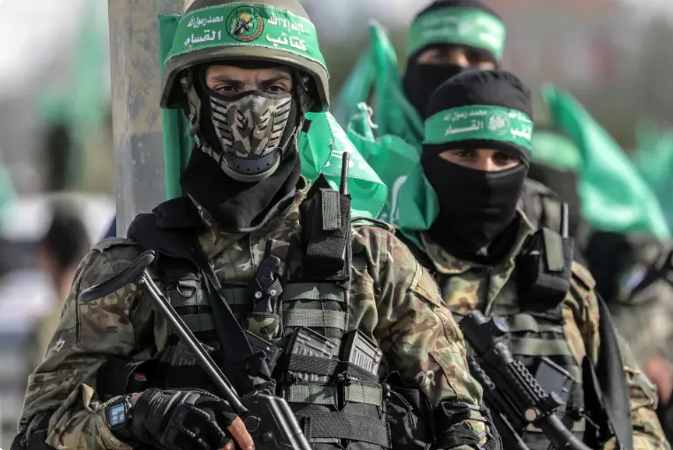 القناة 12 الإسرائيلية: 25 – 30 ألف مسلح لحماس بعد نحو 3 سنوات من الحرب