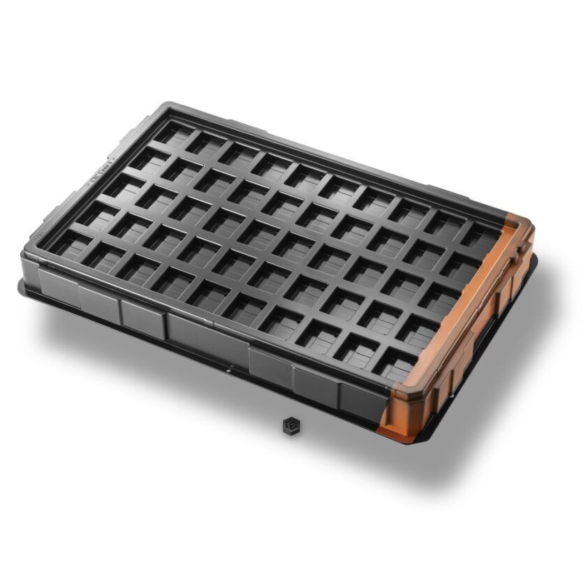 Tray Verpackung mit Farbstreifen in orange