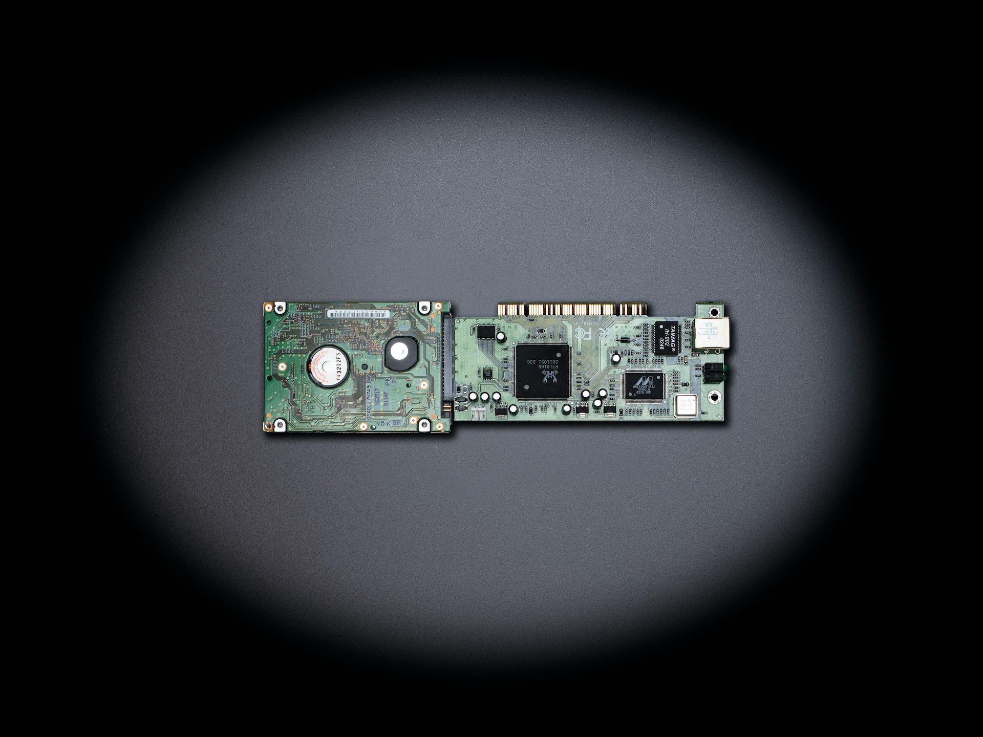 Elektronisches Bauteil