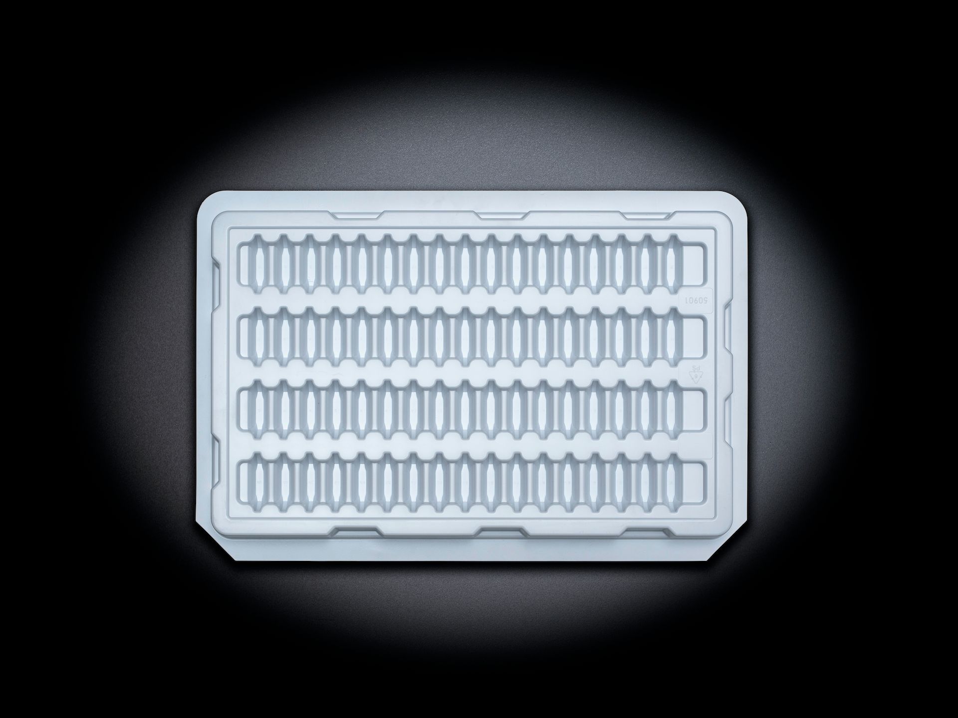 Weißes Kunststofftray 