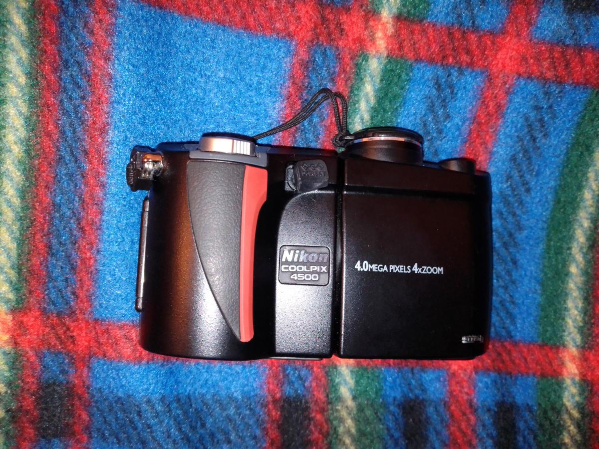 Nikon Coolpix 4500