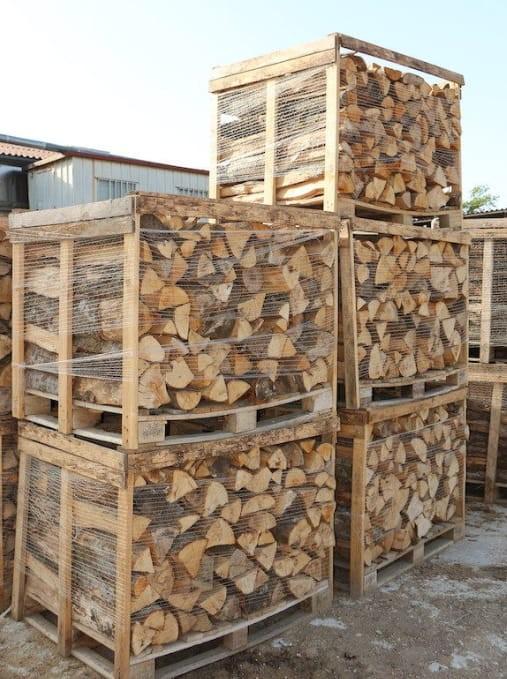 Trockenes Brennholz