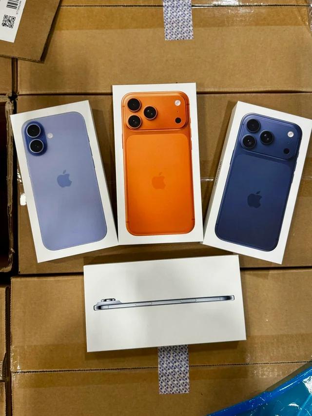 Selling:iPhone 17 Air,Pro Max,iPhone