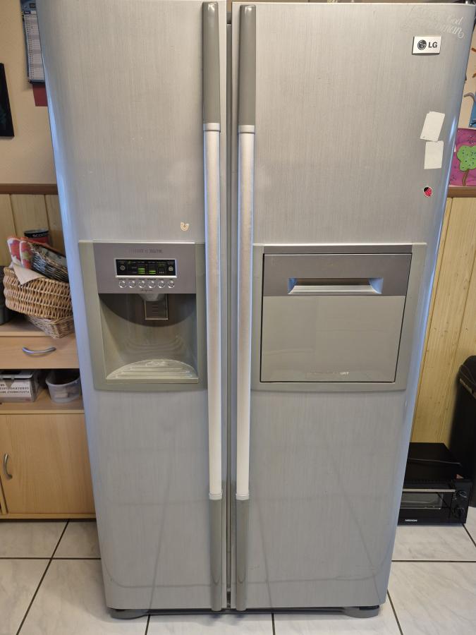 Verkaufe großen Side by Side Kühlschrank