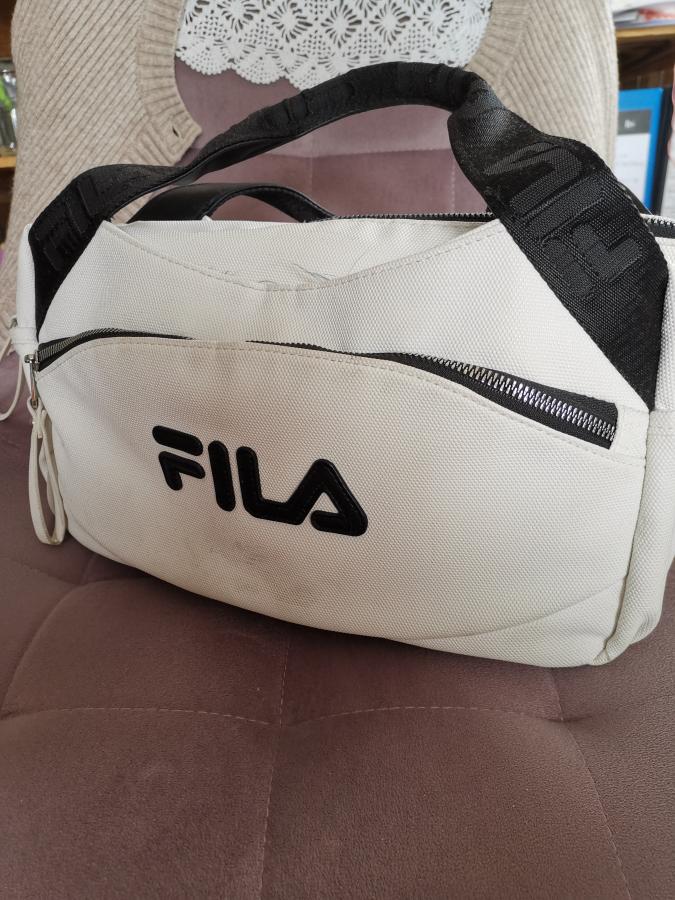 Handtasche