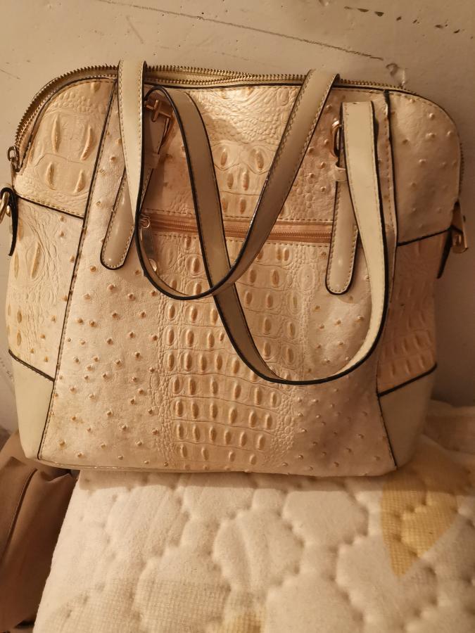 Handtasche