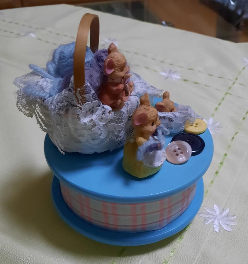 Vintage-Spieluhr , Marke Enesco