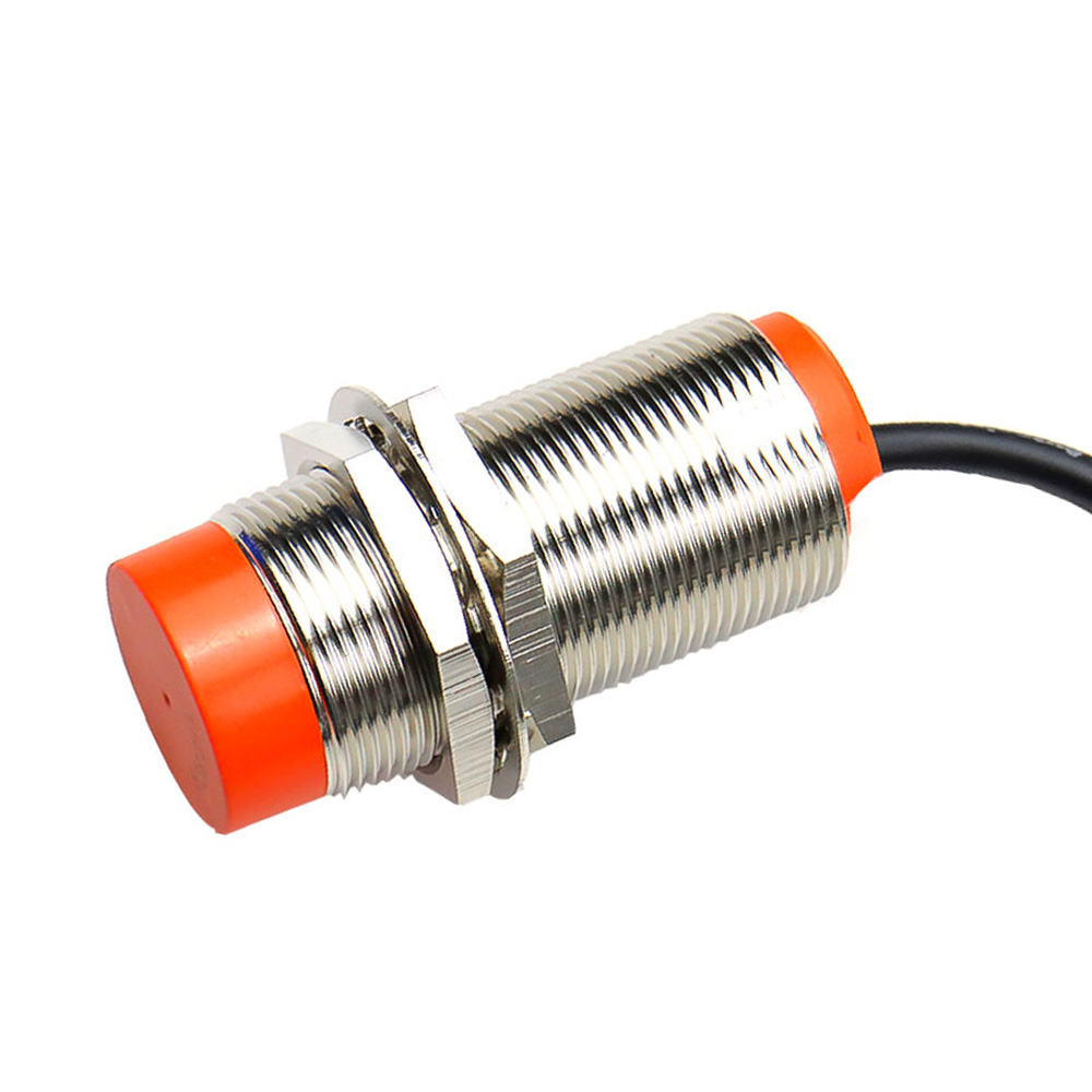 Autonics CR30-15DP DC10~30 15mm M30 Capacitive Proximity Sensor PNP-NO (Unshielded)