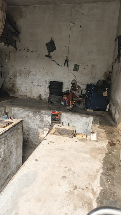 Al Hafiz computerized Wheel Alignment, Balance & Mechanical Workshop in Gujranwala, Gujranwala