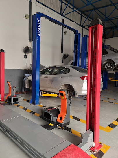 Auto Craft Workshop in Gujranwala, Gujranwala