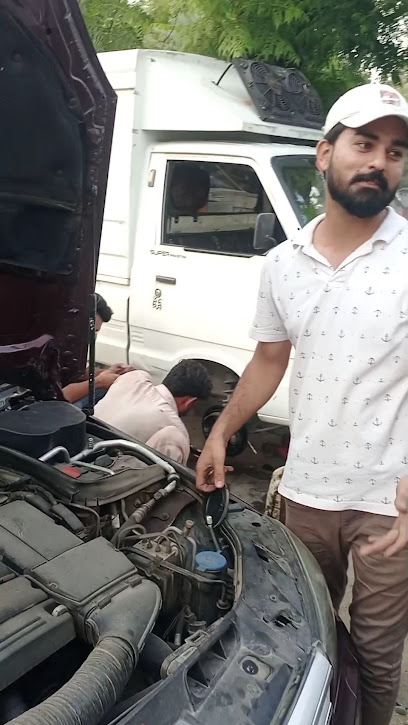 888 Auto Repair Workshop in I 9, Islamabad
