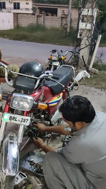 Soan Kashi autos &Hamza oil change in Soan Gardens, Islamabad