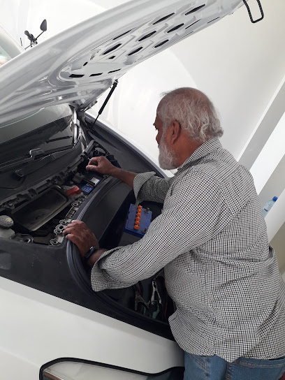 Yaseen Autos Workshop Islamabad, Fine tuning, Diagnosis, Complete mechanical/Electrical solution. in I 10, Islamabad