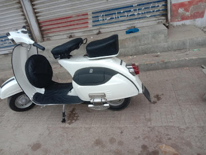 Babu Autos, Vespa Mechanic۔ بابو آٹوز ٫ ویسپا میکینک in Nazimabad, Karachi