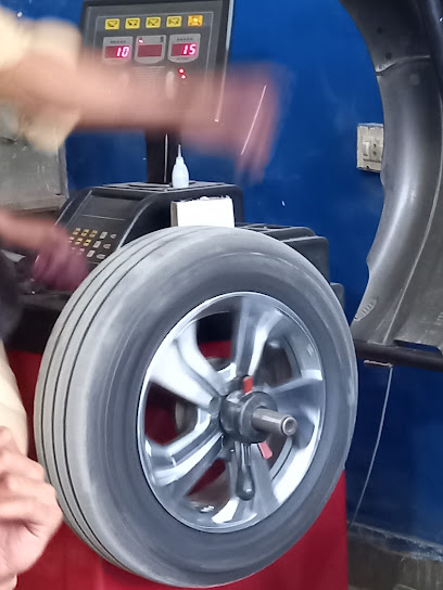 Al Qamar Computerized Wheel Alignment and Balancing in Johar Town, Lahore