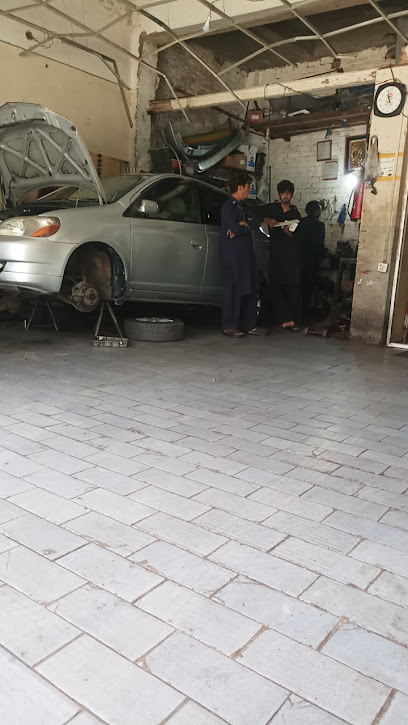 AAA Auto Garage (Mr Aslam) in Saddar, Rawalpindi