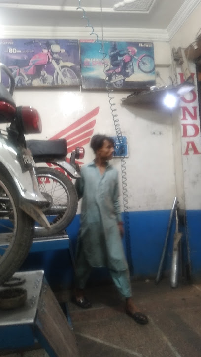 Al-Madina Autos Workshop · Chaklala, Rawalpindi