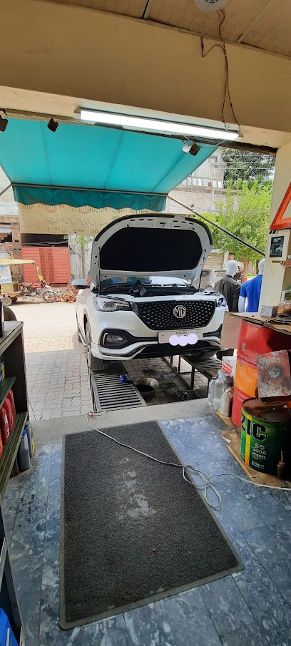Mir LUBEAGE OIL CHANGE CENTRE in Model Town, Sialkot