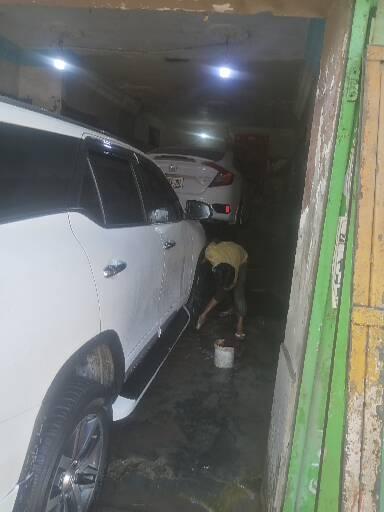 Rajput service station oil change center and rent a car in Sialkot, Sialkot