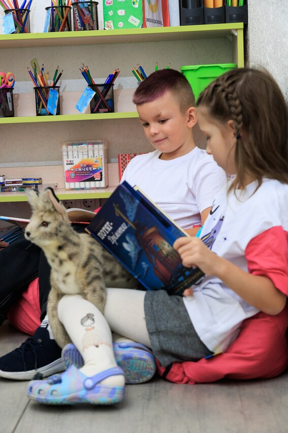 Попередній перегляд закладу Unique School