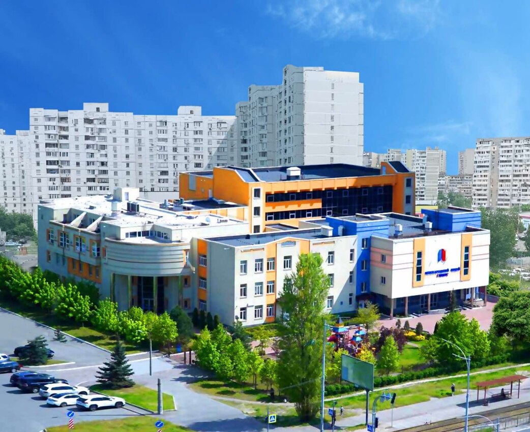 Міжнародний ліцей Глобус preview