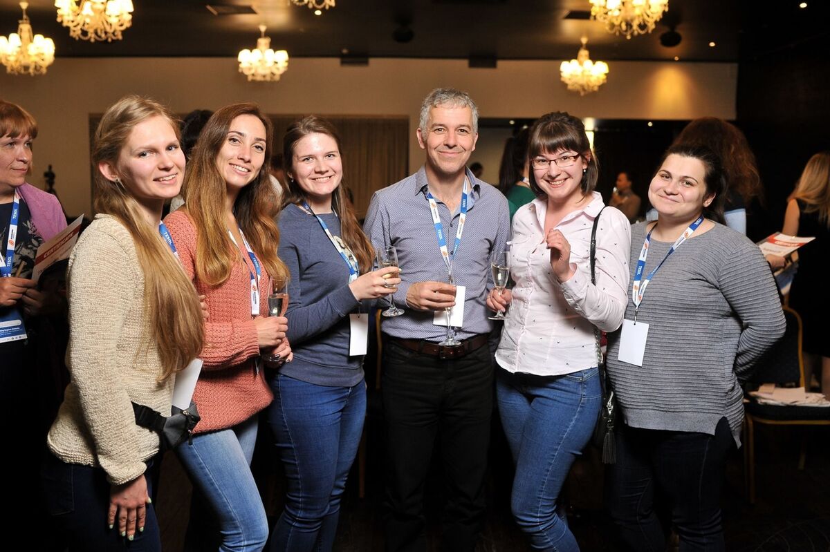 Попередній перегляд закладу Школи англійської мови онлайн ET Online