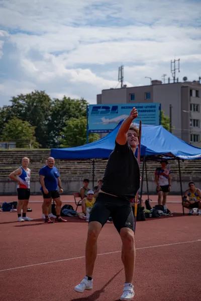 4. kolo druhé ligy družstev v atletice Hvězda Pardubice 53