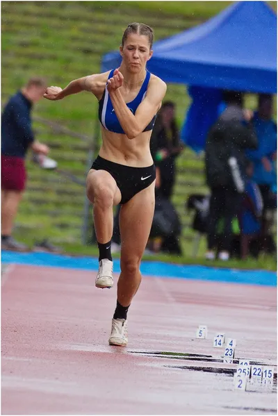 Závody v atketice Krajský přebor na Atletickém stadionu Hvězda Pardubice 15