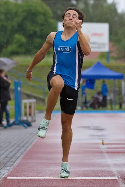 Závody v atketice Krajský přebor na Atletickém stadionu Hvězda Pardubice 195