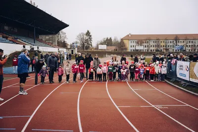 Atletický mikulášský běh na hvězdě pardubice 77