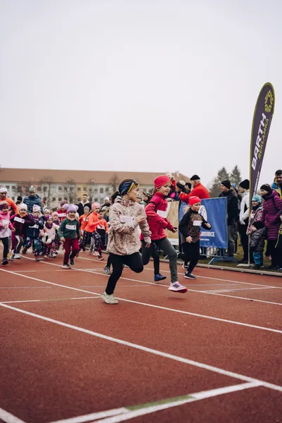 Atletický mikulášský běh na hvězdě pardubice 76