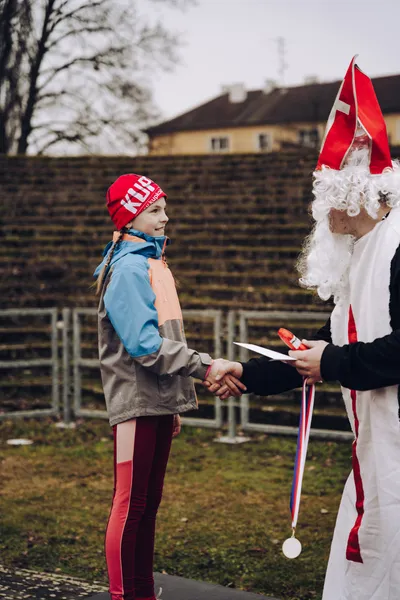 Atletický mikulášský běh na hvězdě pardubice 63