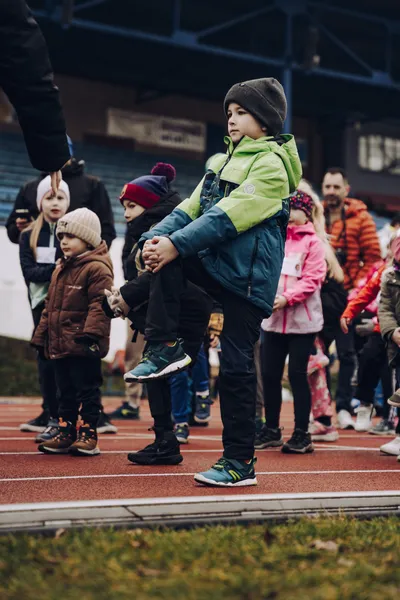 Atletický mikulášský běh na hvězdě pardubice 80
