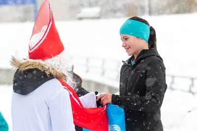 Mikulášský běh na atletickém stadionu Hvězda Pardubice 7
