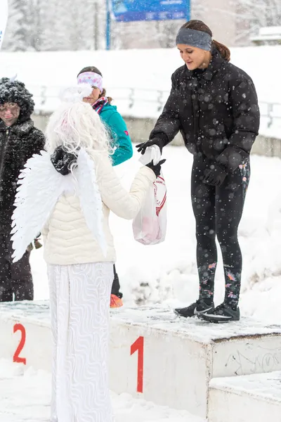 Mikulášský běh na atletickém stadionu Hvězda Pardubice 10