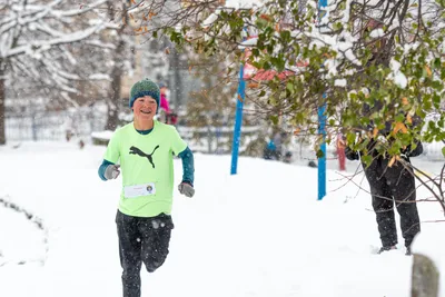 Mikulášský běh na atletickém stadionu Hvězda Pardubice 26