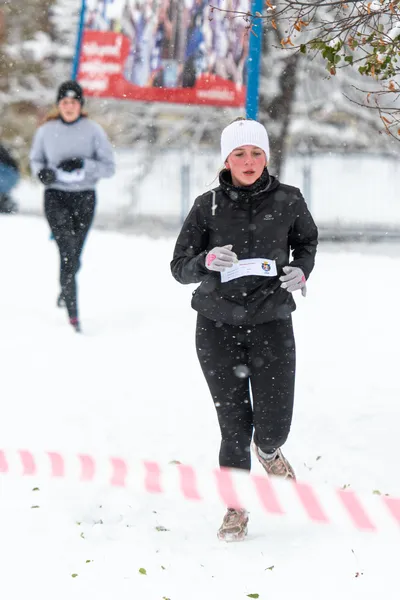 Mikulášský běh na atletickém stadionu Hvězda Pardubice 32