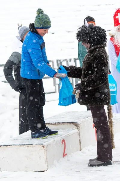 Mikulášský běh na atletickém stadionu Hvězda Pardubice 37
