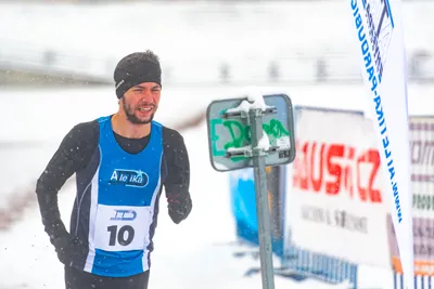 Mikulášský běh na atletickém stadionu Hvězda Pardubice 57