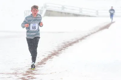 Mikulášský běh na atletickém stadionu Hvězda Pardubice 61