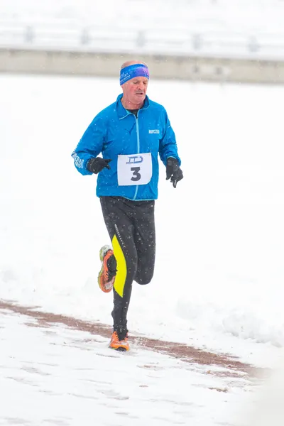 Mikulášský běh na atletickém stadionu Hvězda Pardubice 71