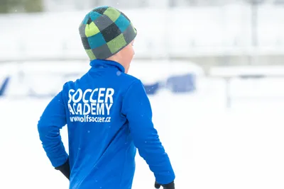 Mikulášský běh na atletickém stadionu Hvězda Pardubice 78