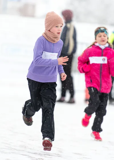 Mikulášský běh na atletickém stadionu Hvězda Pardubice 131