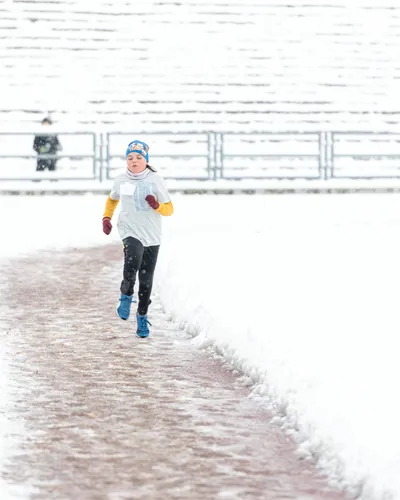 Mikulášský běh na atletickém stadionu Hvězda Pardubice 155