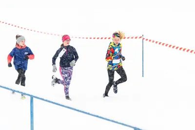 Mikulášský běh na atletickém stadionu Hvězda Pardubice 170