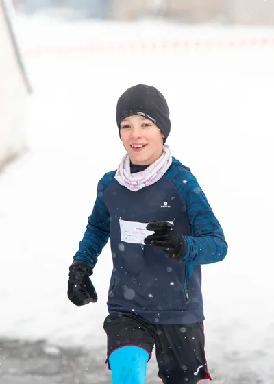 Mikulášský běh na atletickém stadionu Hvězda Pardubice 190