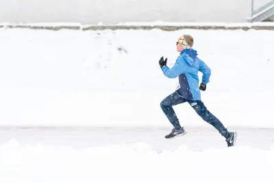 Mikulášský běh na atletickém stadionu Hvězda Pardubice 192