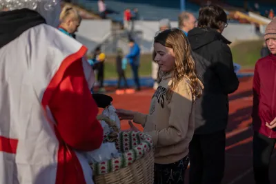 Mikulášský běh 2024 na atletickém stadionu Hvězda Pardubice 7
