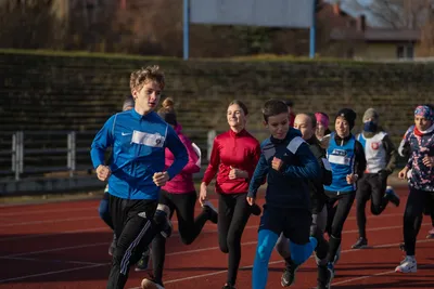 Mikulášský běh 2024 na atletickém stadionu Hvězda Pardubice 59