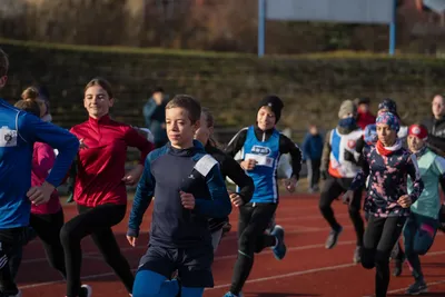 Mikulášský běh 2024 na atletickém stadionu Hvězda Pardubice 61